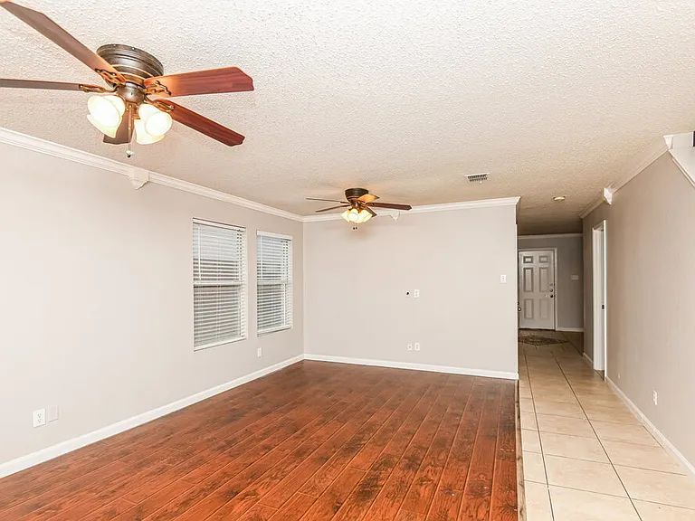 3115 Teodoro Dr — Photo 9