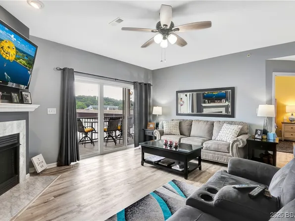 298 Cedar Heights Dr Unit 2F, Camdenton, MO 65020