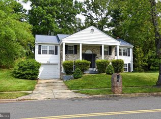 9033 Loughran Rd, Fort Washington, MD 20744