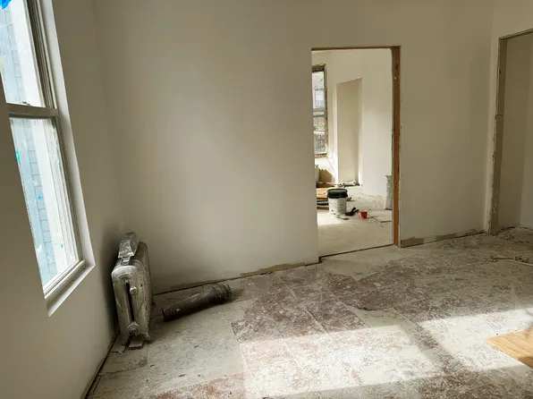 2249 Bassford Avenue image 6 of 11