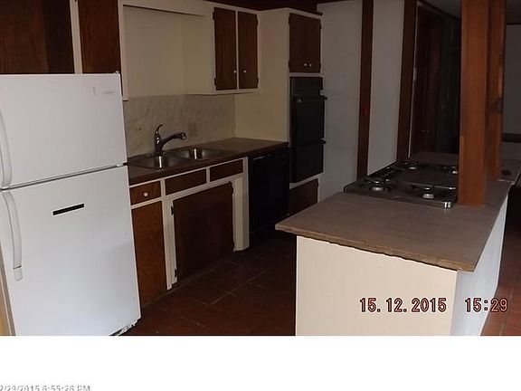 5th image of 773 Water St