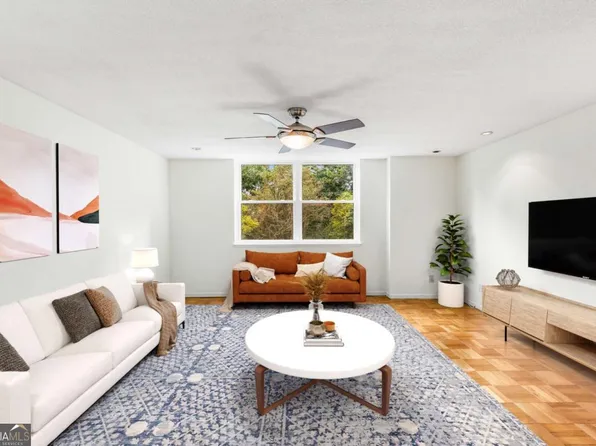 2965 Pharr Court South NW #Nw-413-413, Atlanta, GA 30305