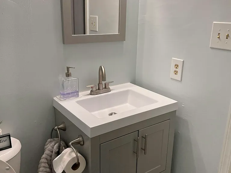 Full bathroom
