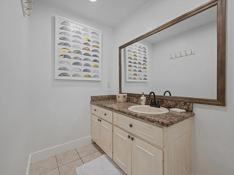 14122 Citrus Dr — Photo 12