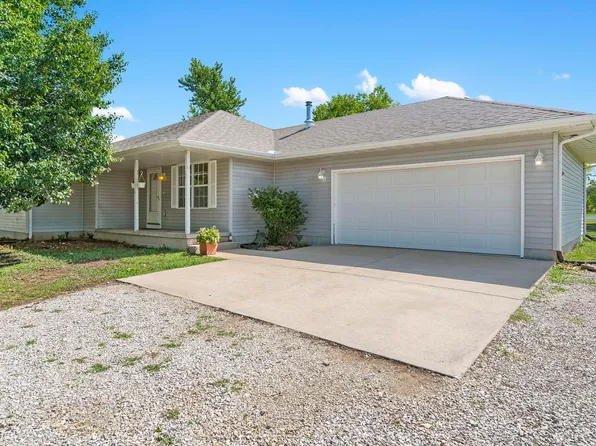 4263 State Highway A, Marshfield, MO 65706