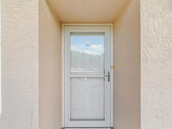 5th image of 14831 Park Lake Dr APT 208