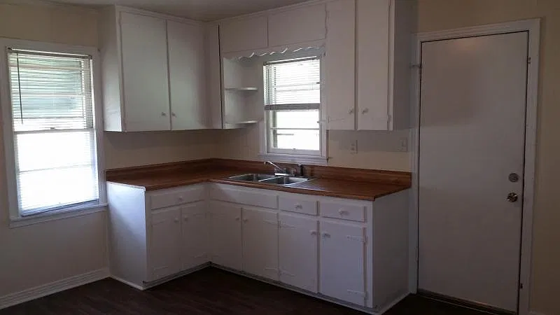 2200 Pulaski Pike — Photo 4