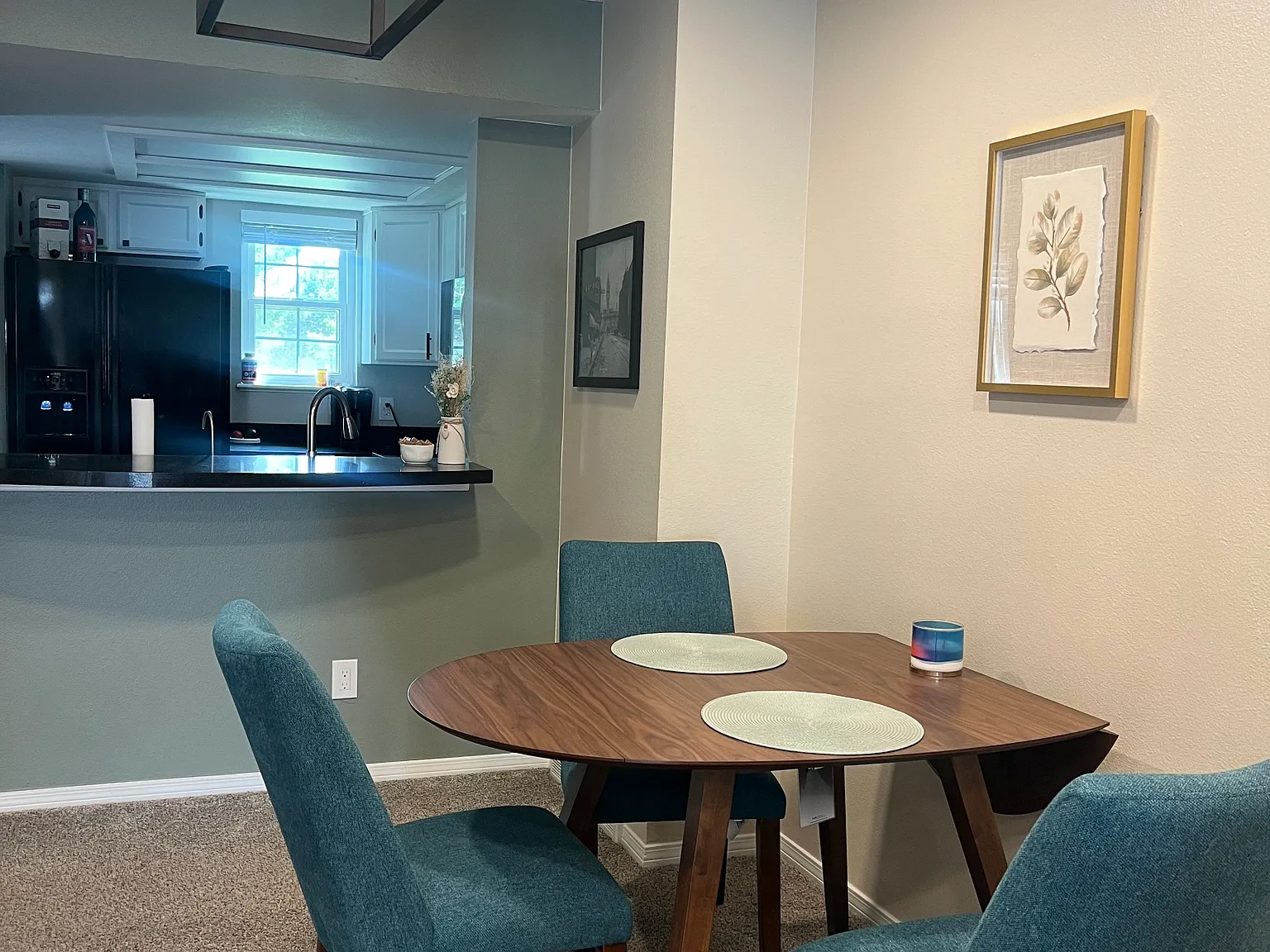 2 bed, 1008 sqft, $2,300 — Photo 4