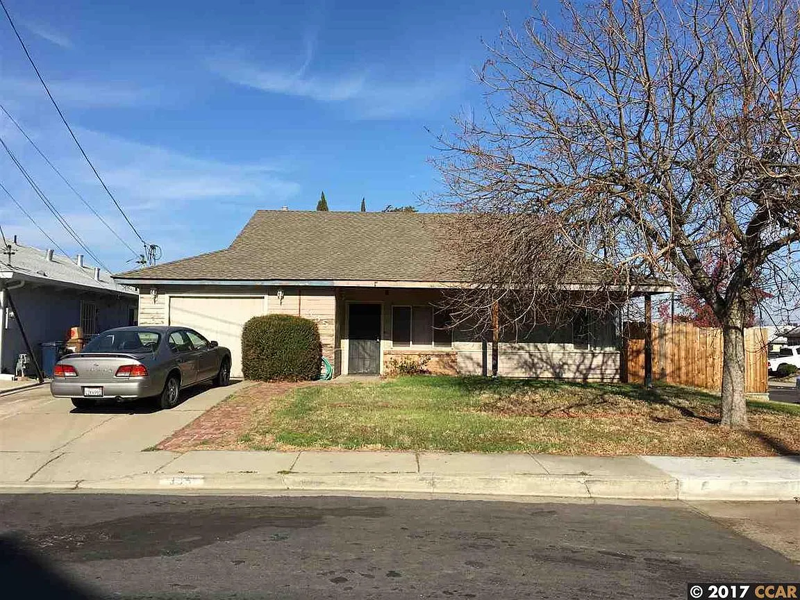 335 Sweeney Rd photo 1