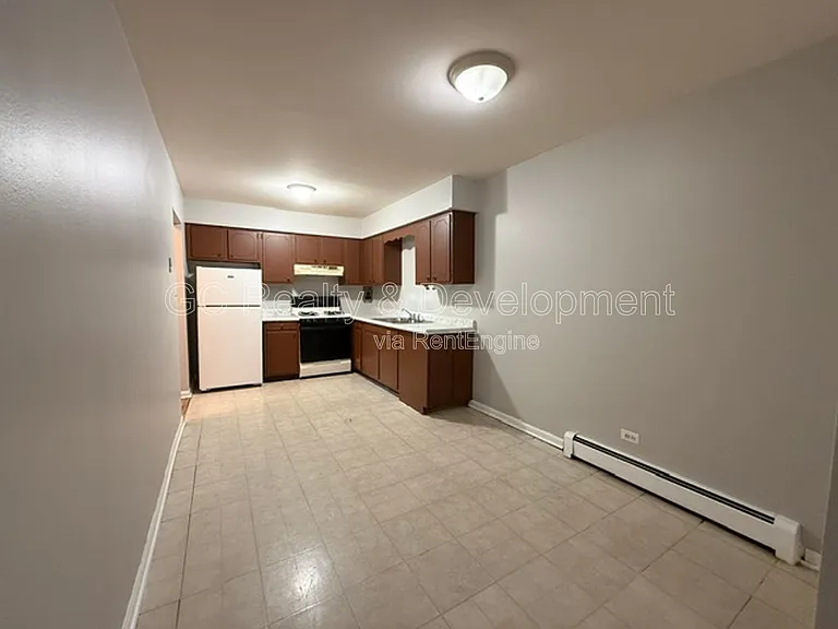525 N Highview Ave #206 — Photo 8