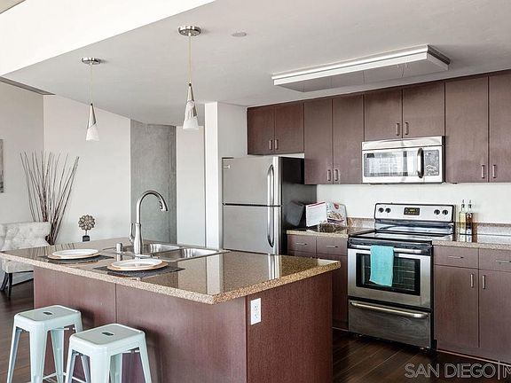 2nd image of 1080 Park Blvd Unit 715