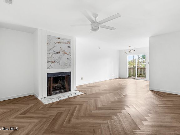4th image of 19 S Onsville Place