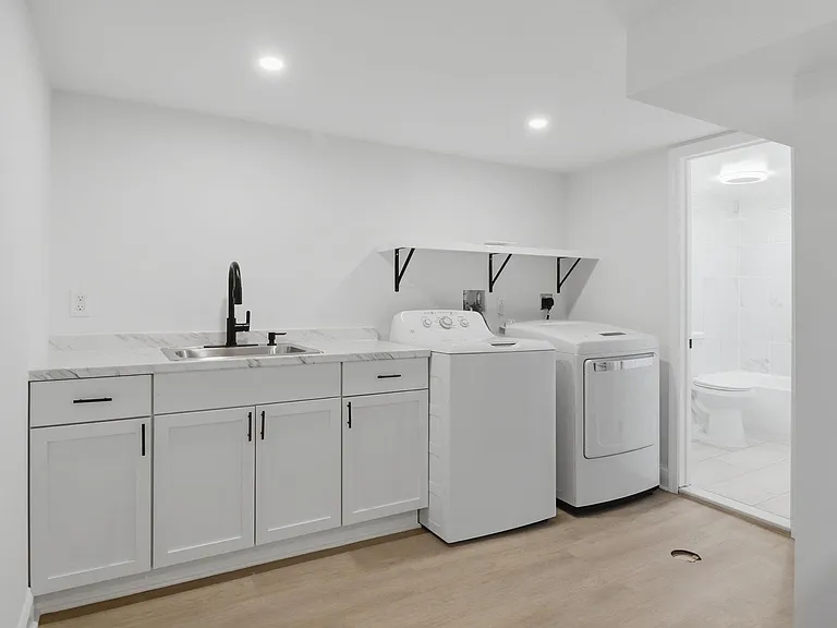 5633 Jamestown Rd — Photo 34