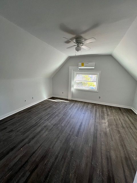 1st image of 8 Vine St #204METER-14