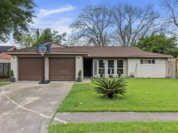 1318 Twinbrooke Dr, Houston, TX 77088