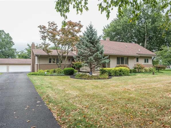 1255 Struthers Coitsville Rd, Lowellville, OH 44436