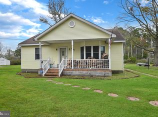 3221 Sackertown Rd, Crisfield, MD 21817