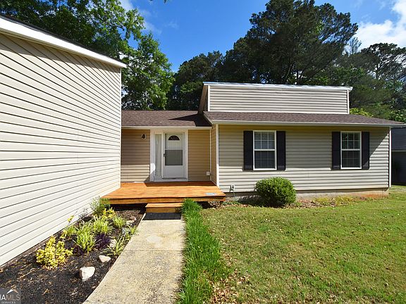 3rd image of 103 Boxwood Ct