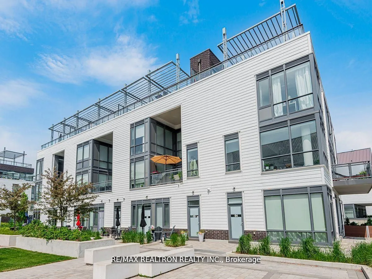 Building Photo - 261 Broward Way #52