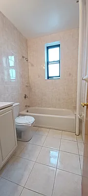 Rented by S&R Properties | media 7