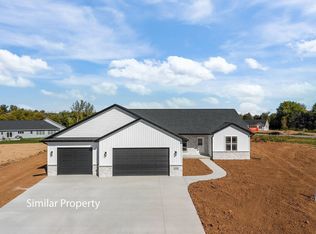 W6734 Morrell Ln, Greenville, WI 54942