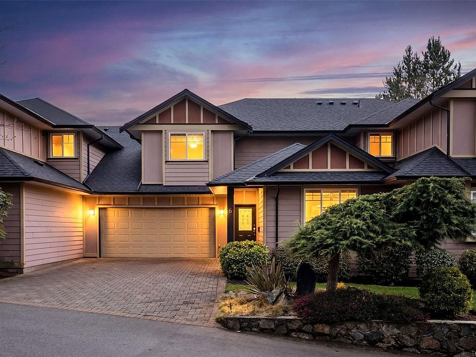 1st image of 15 Helmcken Rd #6