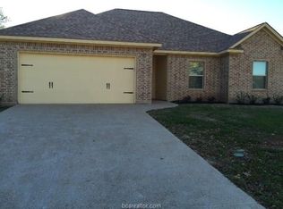 2100 Truman St, Bryan, TX 77801