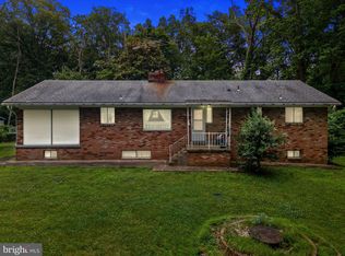 6301 Leeds Manor Rd, Marshall, VA 20115