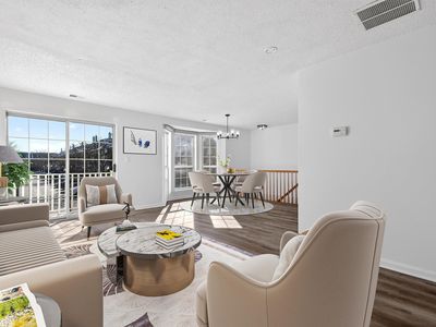 57 Cottonwood St, Jersey City, NJ, 07305