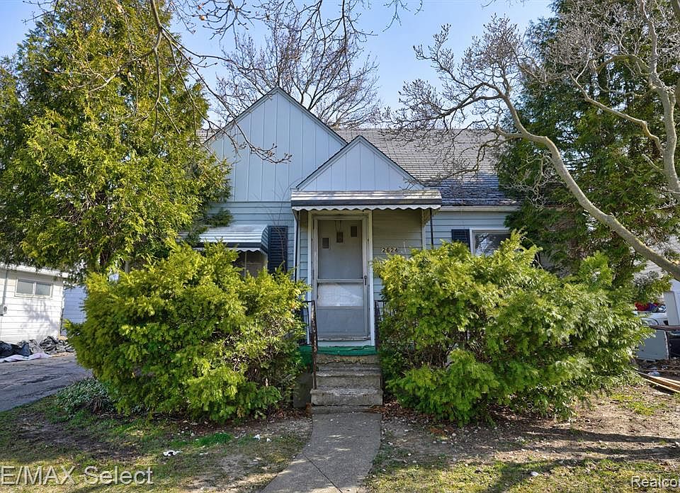 1st image of 2624 Prospect St