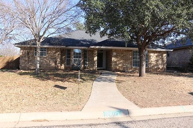 1st image of 4802 Royal Oak Dr