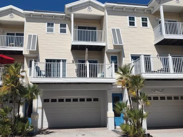 1463 Gulf Dr N #14, Bradenton Beach, FL 34217