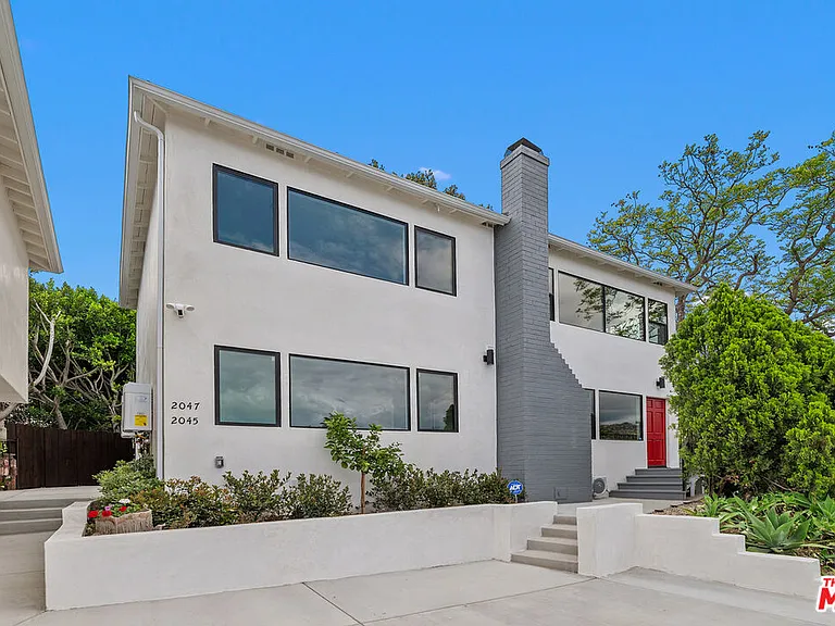 2045 Paramount Dr — Photo 3