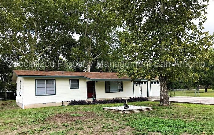 1st image of 849 Schumacher Dr