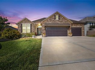 507 Wright St, Pleasant Hill, MO 64080