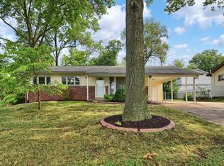 12305 Design Ln, Saint Louis, MO 63146