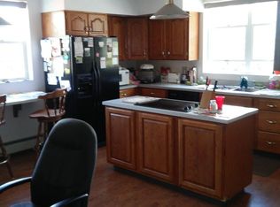 602 Gold Star Hwy, Shenandoah, PA 17976