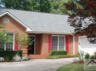 175 Meadow Creek Ln, Athens, GA 30605