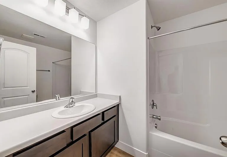 3904 W Hardman Way #NEXT TO LAUNDRY — Photo 15