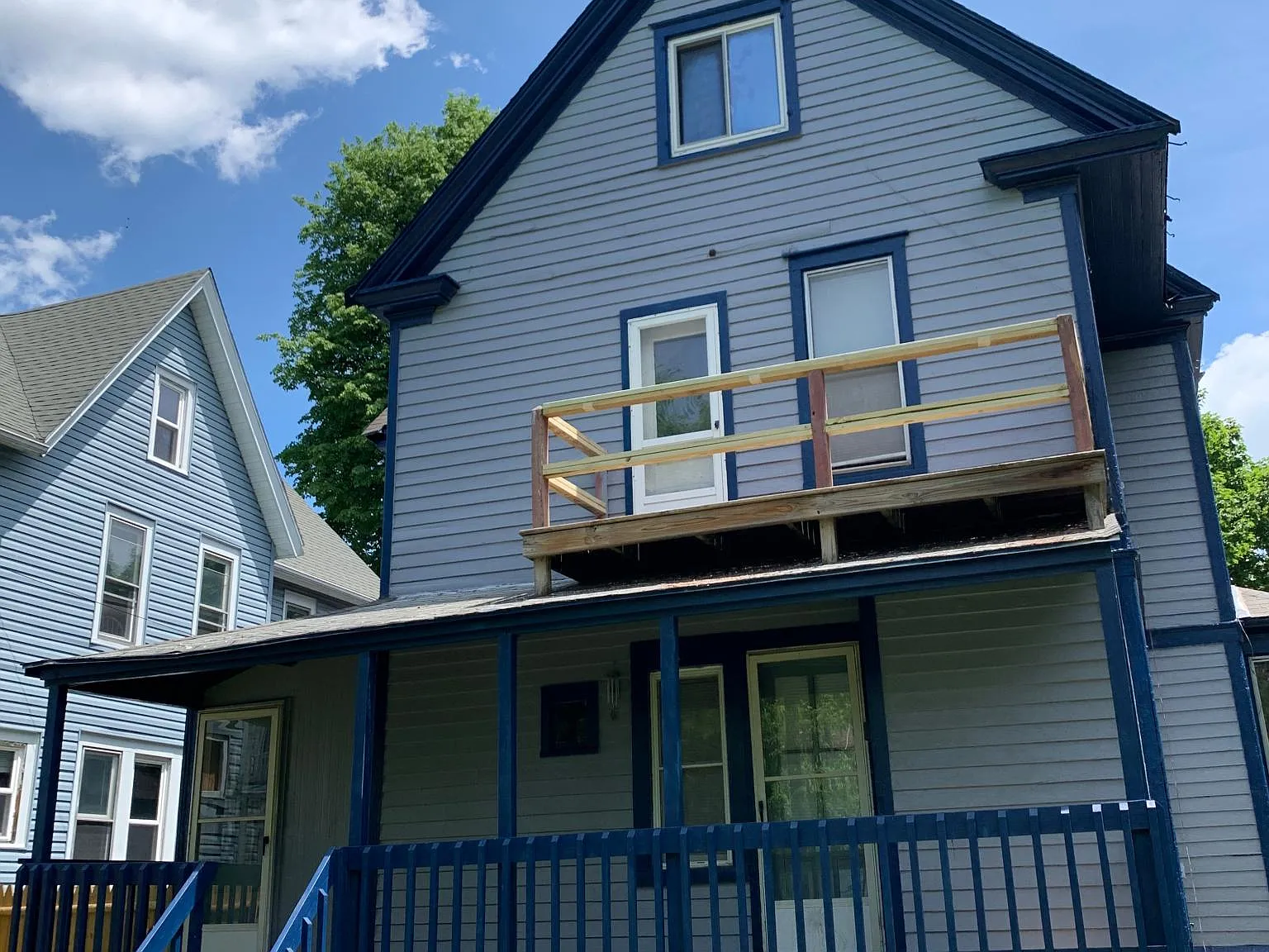 31 Walnut St — Photo 2