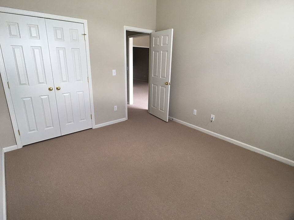 2nd image of 6203 Covington Villas Dr