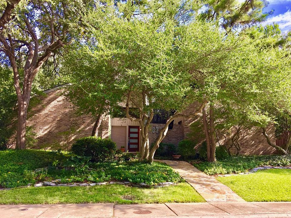 Beautiful Curb Appeal