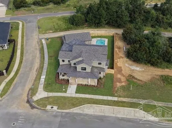 2501 Meeting St, Cantonment, FL 32533