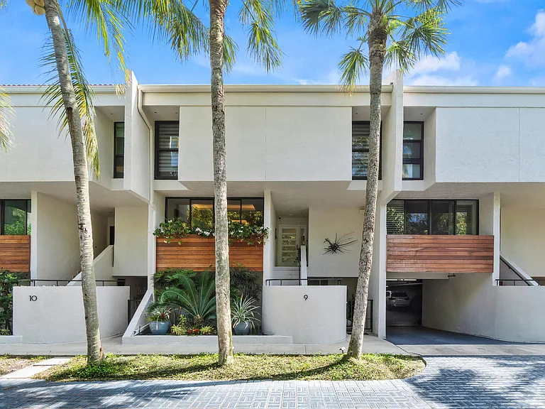 2335 S Ocean Blvd E #C-9 — Photo 51
