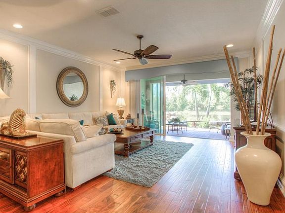 2nd image of 15723 Aurora Lake Cir