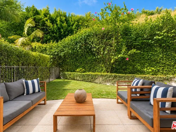 23963 De Ville Way, Malibu, CA 90265