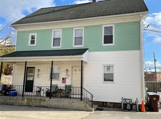 34 Elbow St, Woonsocket, RI 02895