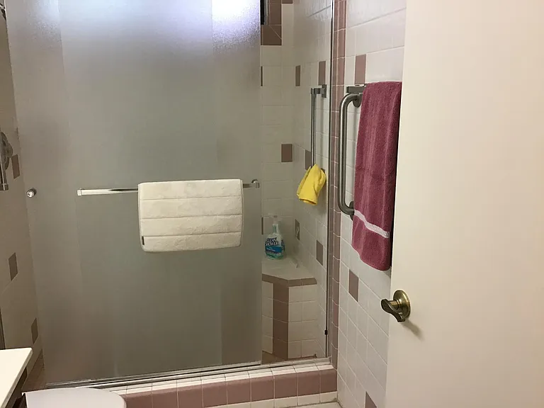 13835 W Springdale Dr — Photo 2