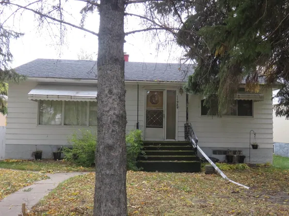 11929 52nd St NW, Edmonton, AB T5W 3J5