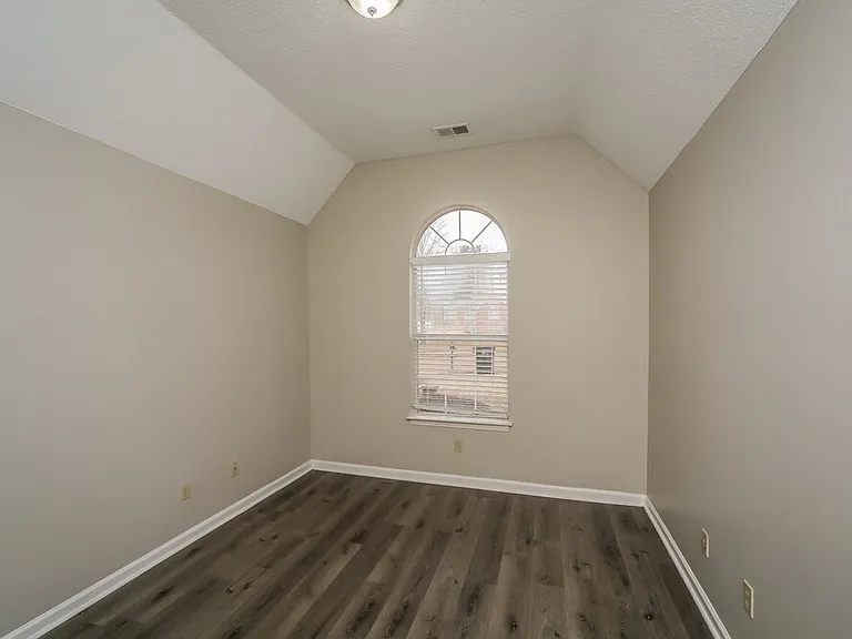 7107 Puddin Ln — Photo 14